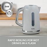 Breville Bold Ice Grey Electric Kettle 1.7L 3kW Fast Boil VKT222 view 2