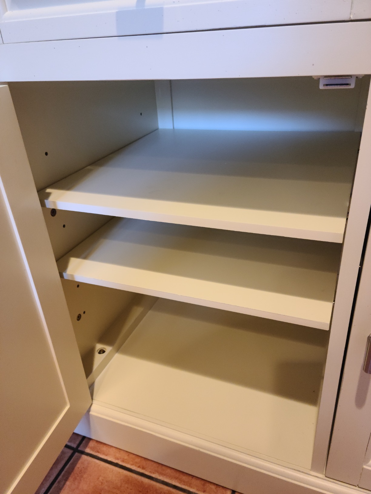 104/mo Finance Homestyles Monarch Kitchen Island Set, With 2 Stools, OffWhite Buy Now, Pay