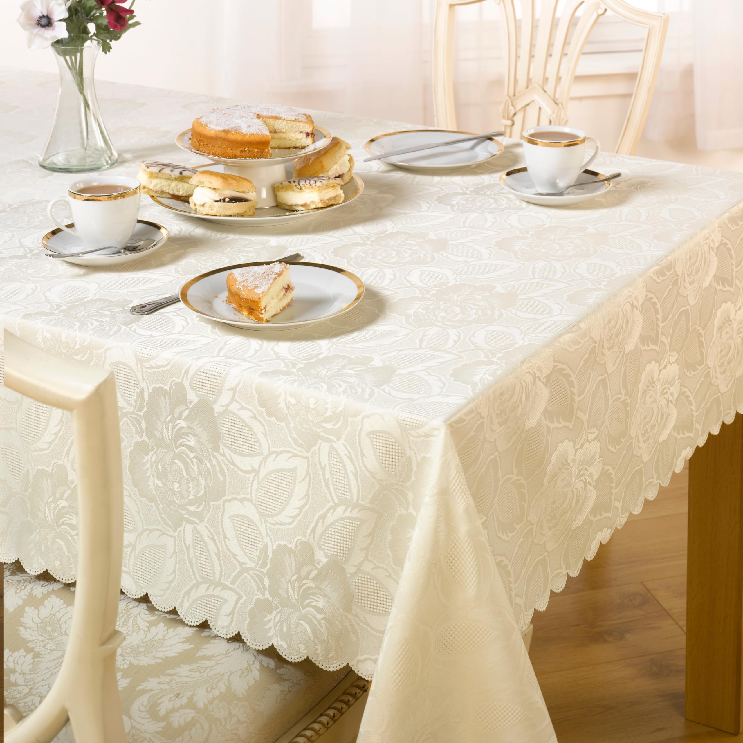 Emma Barclay Damask Rose - Jacquard Table Cloth in Cream - 63" (160cm) Round