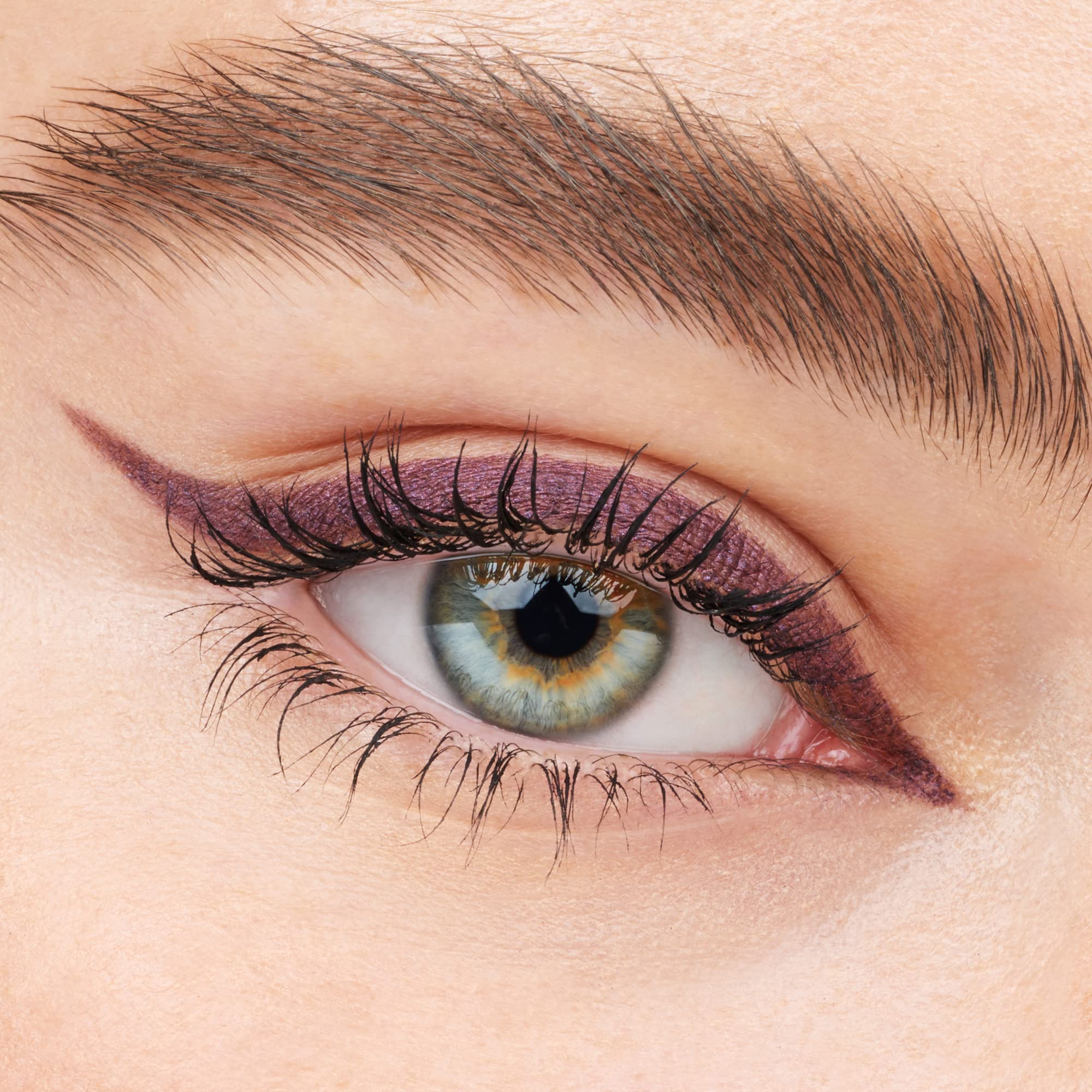 essence | Stay & Play Gel Eyeliner | Super Soft Gel-like Texture | Waterproof & Longlasting | Vegan & Cruelty Free (05 Verry Berry)