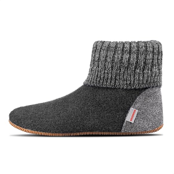 GIESSWEIN Hüttenschuh Wildpoldsried Kids - Hohe Unisex Hausschuhe für Kinder, Warme Filz-Pantoffeln für Mädchen & Jungen, Feste Gummi Sohle