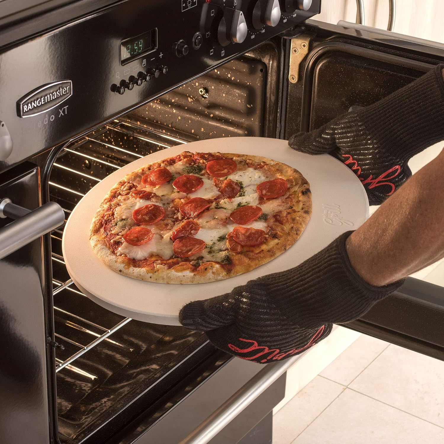 Hans Grill Pizza Stone for Oven and Grill/BBQ Cook Pizzas in Seconds 15" Circular Board with Free Wooden Pizza Peel X Large 15 Inches Easy Handle Baking | Bake Grill, for Pies, Pastry Bread, Calzone : Garden & Outdoor