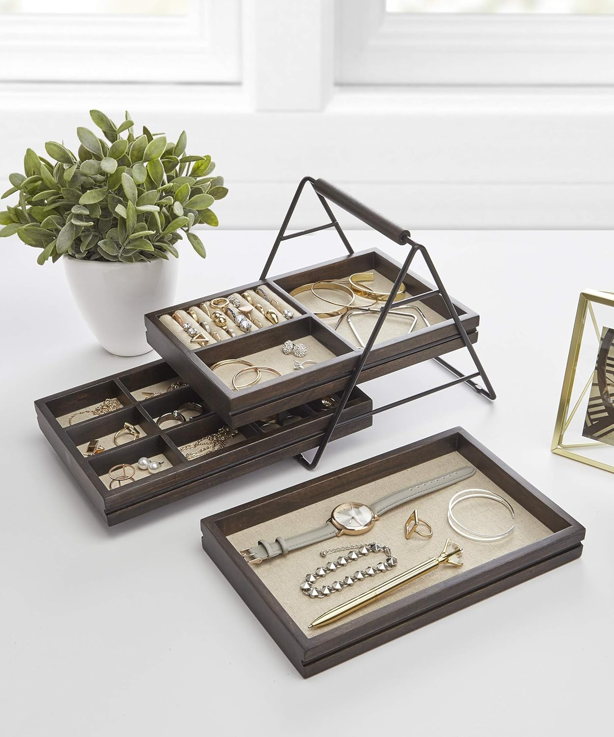 Umbra 1004037-048 Terrace Jewelry Tray – Three-Tier Jewelry Tray With Three Sliding Linen Lined Wood Trays With Metal Frame and Handle, Easy Storage and Access, Black/Walnut Finish: Home & Kitchen
