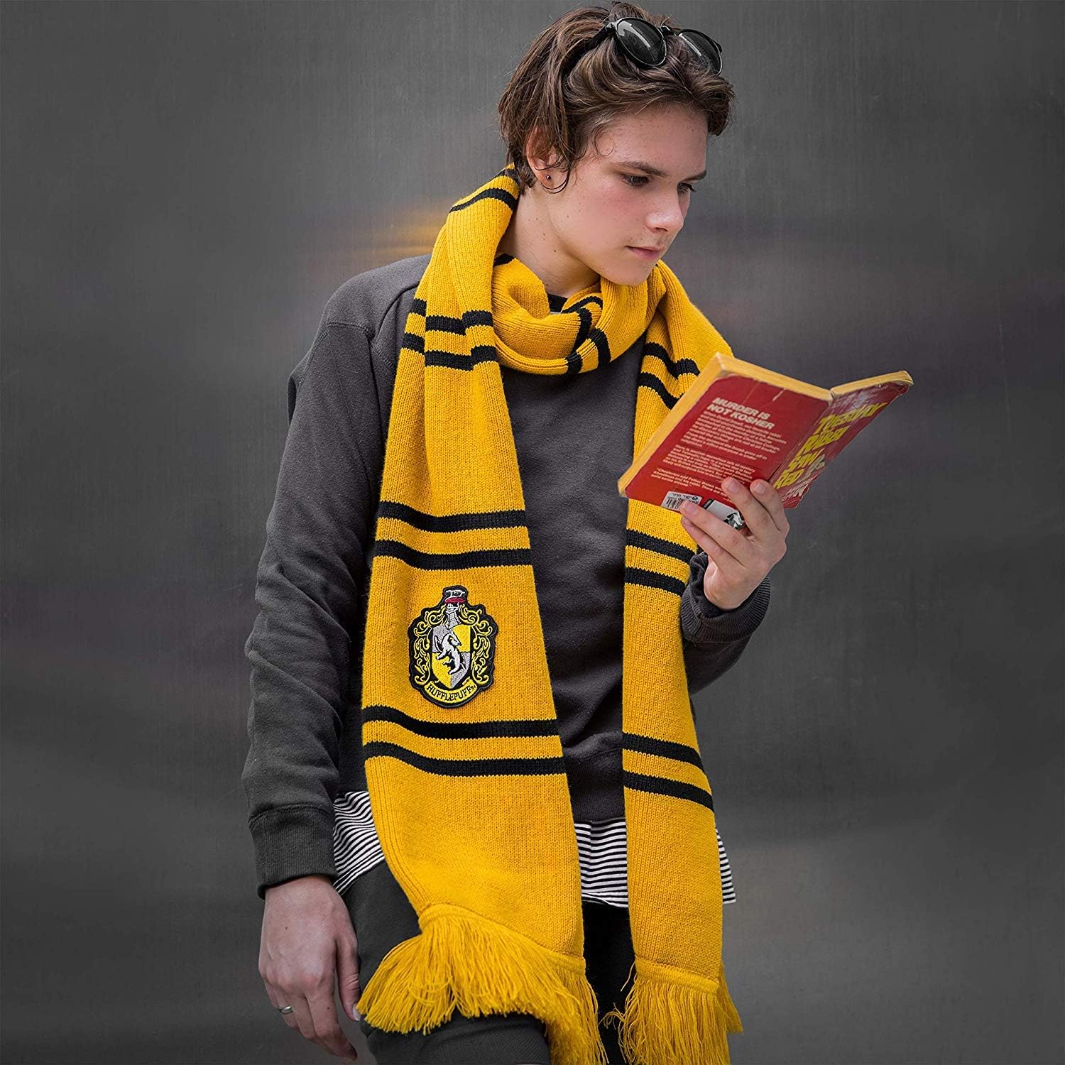 Cinereplicas Harry Potter Scarf - Deluxe Edition - 98" - Official - Ultra Soft Knitted Fabric (Gryffindor): Home & Kitchen