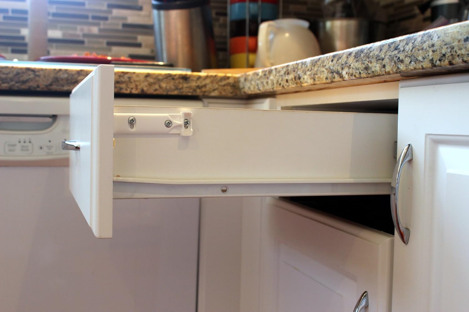 Soft Close Cabinets Design For Home