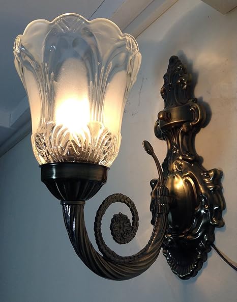 Prop It Up Metal SFL Antique Look Portuguese Style Decorative Single Lamp Hanging Wall Light (Bronze)