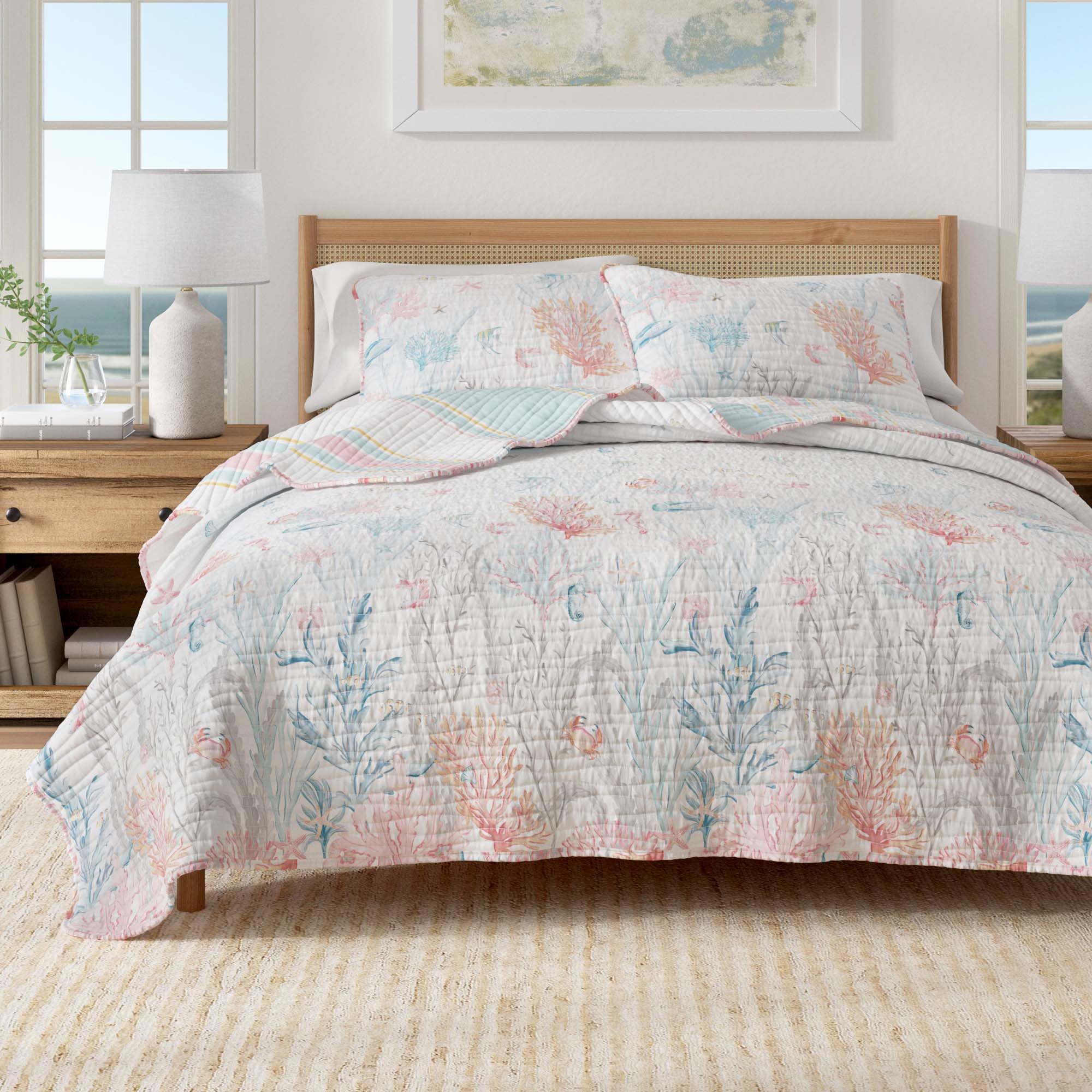 Great Bay Home 3-Piece Full/Queen Microfiber Quilt Set with Shams - Reversible Coastal Print, Lightweight, Layerable Bedding Set - Nautical Bedspread for All Seasons (Coral Reef) Image