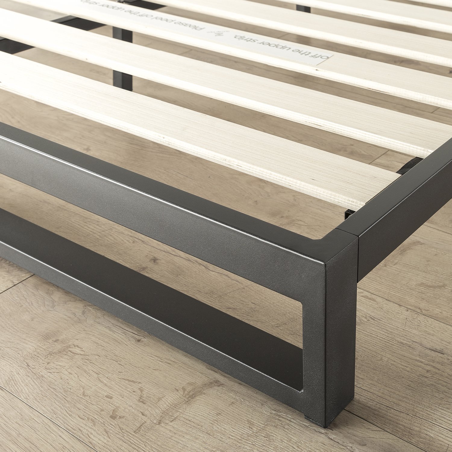 Zinus 7 Inch Heavy Duty Low Profile Platforma Bed Frame, Mattress Foundation, Boxspring Optional, Wood Slat Support, Twin