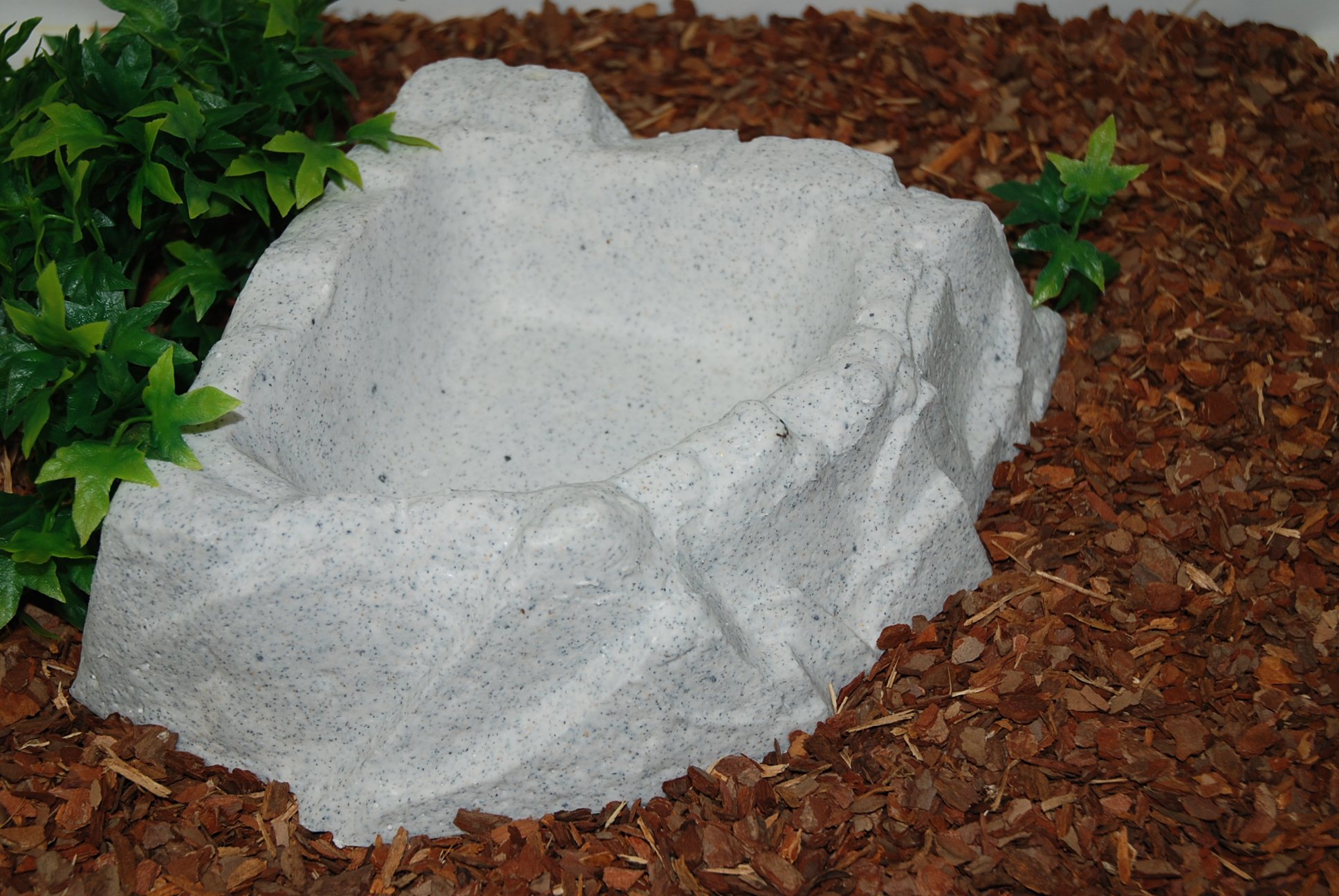 Lucky Reptile CRBL1 Corner Basin Large