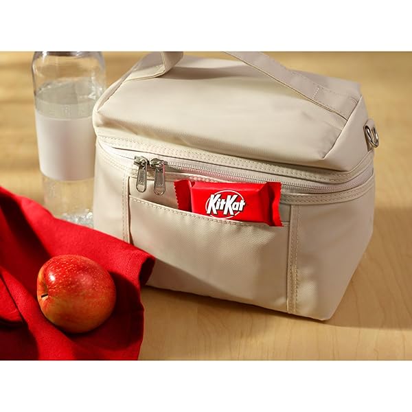 KIT KAT MILK CHOCOLATE WAFER SNACK SIZE, CANDY BAG, 32.34 OZ (66 PIECES)