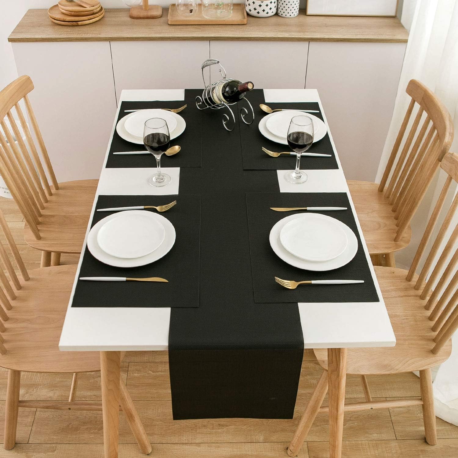 Placemats Place Mat Black Table Mats Set of 6 Non Slip Easy to Clean Wipeable Crossweave Woven Vinyl Washable Place Mats for Dining Kitchen Restaurant Table: Home & Kitchen