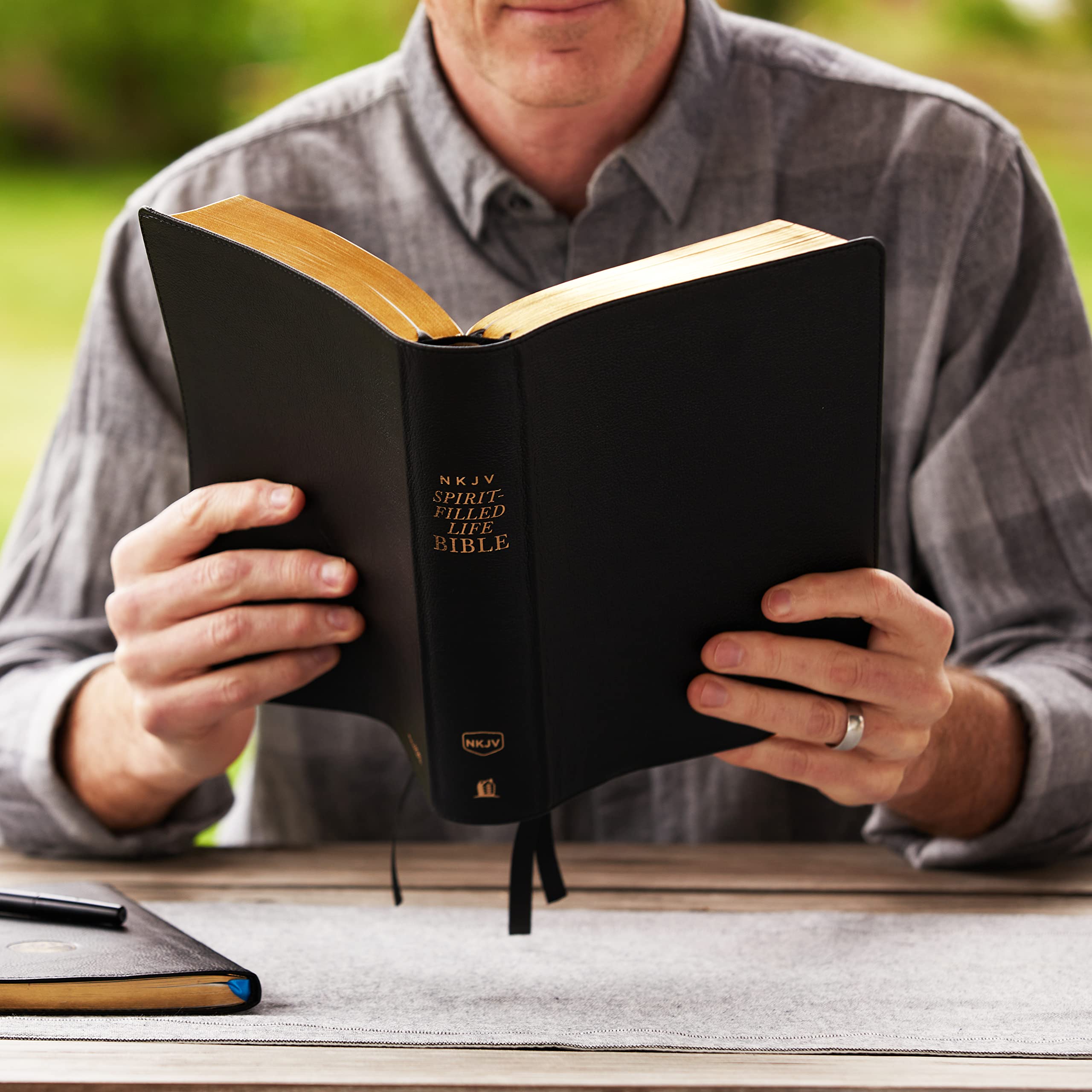 NKJV, Spirit-Filled Life Bible, Third Edition, Genuine Leather, Black, Red Letter, Comfort Print: Kingdom Equipping Through the Power of the Word NKJV, Spirit-Filled Life Bible, Third Edition, Genuine Leather, Black, Red Letter, Comfort Print: Kingdom Equipping Through the Power of the Word Leather Bound Hardcover Kindle