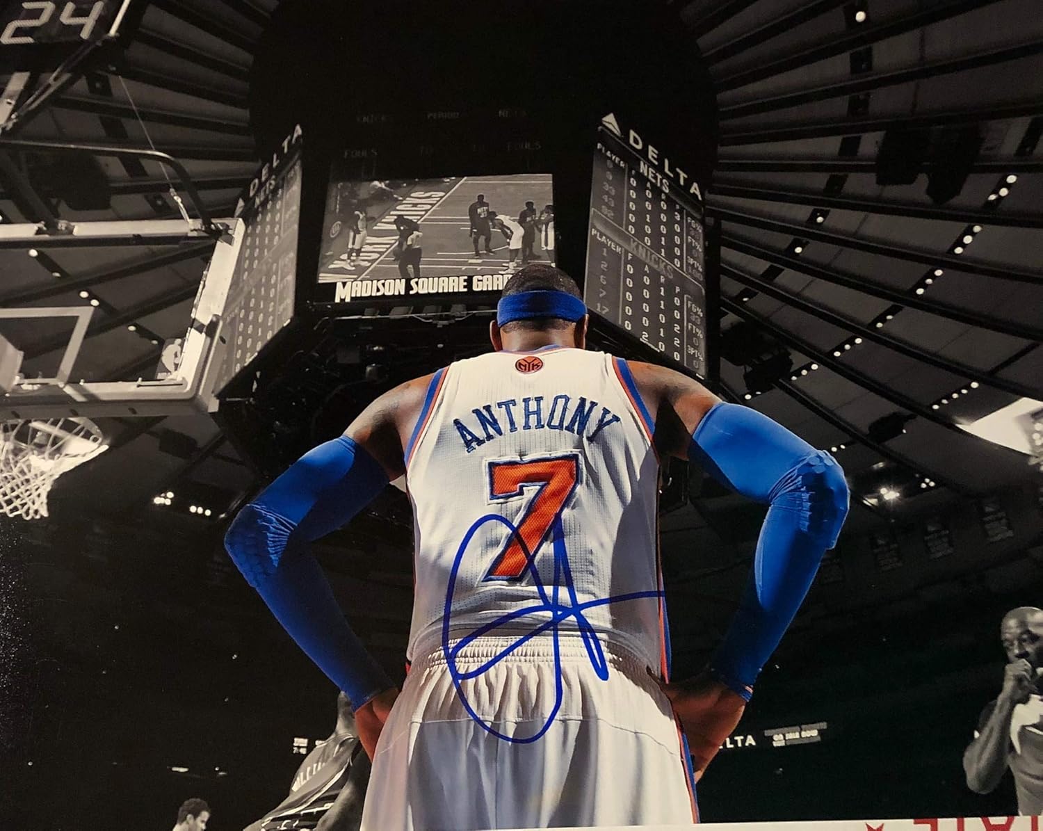 carmelo anthony signed knicks jersey