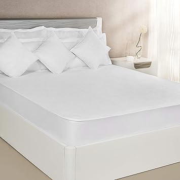 Amazon Brand - Solimo Waterproof Mattress Protector, 78x72 inches, King Size (White)