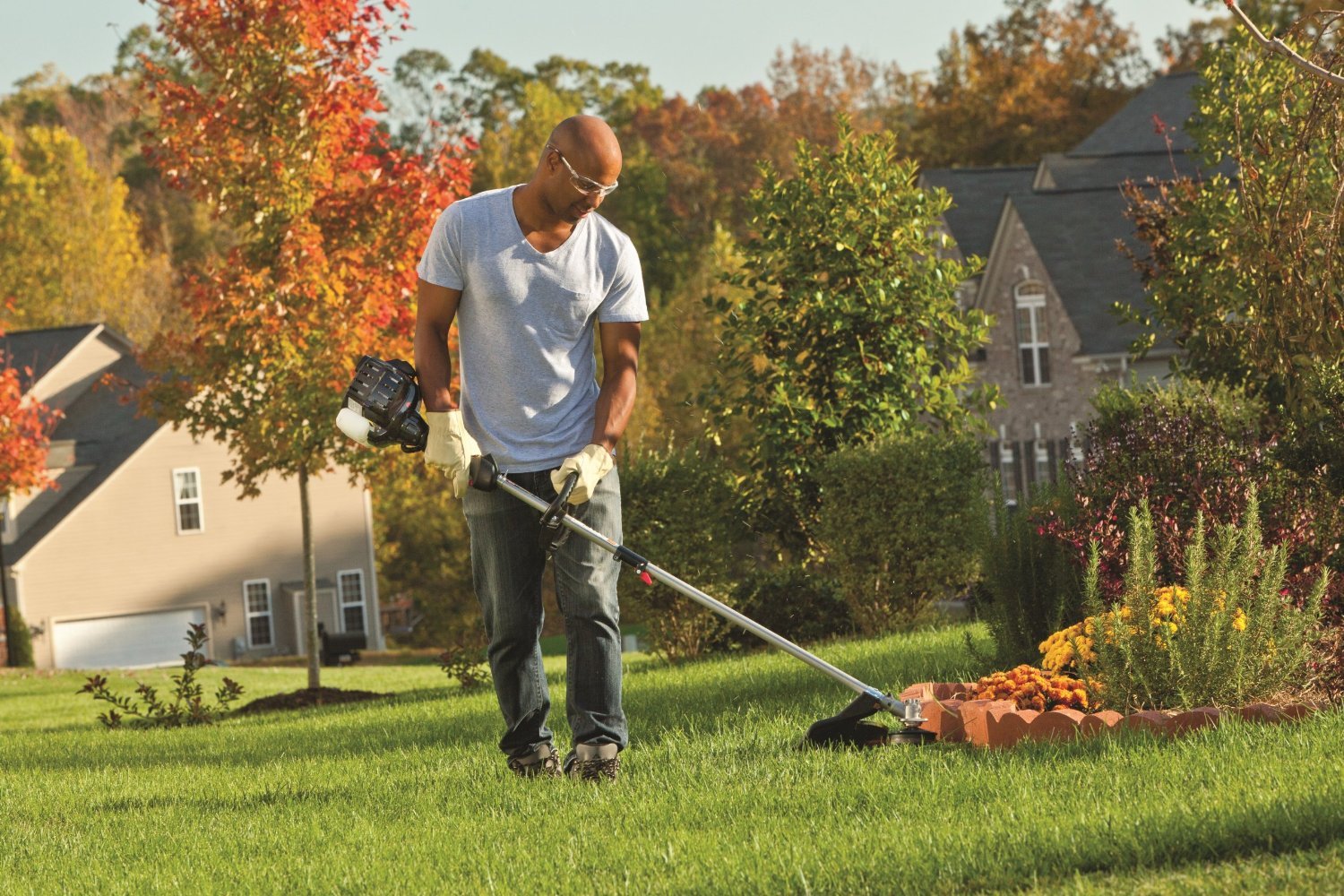 Amazon.com : Troy-Bilt TB2040 XP 27cc 2-Cycle 17-Inch Gas Straight Shaft  Trimmer with JumpStart Technology : String Trimmers : Garden & Outdoor