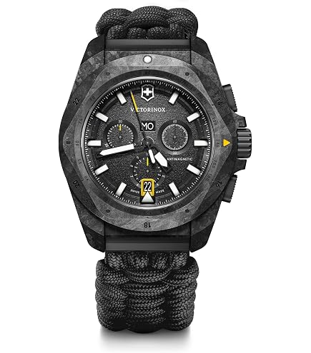 Victorinox Swiss Army Quartz Black Dial Black Leather Strap  display picture 1