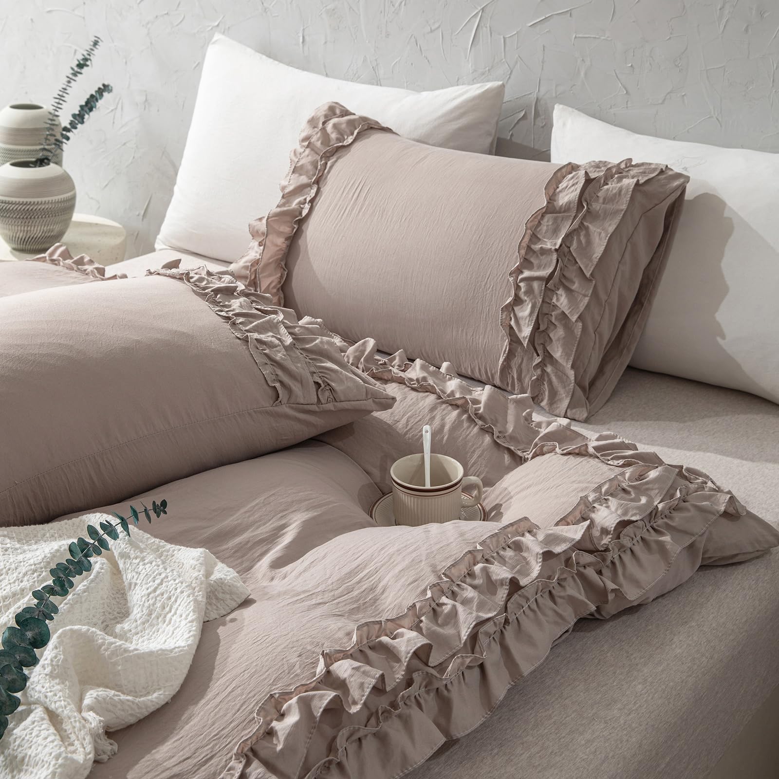 Herside Taupe Ruffle Duvet Cover Double Boho Bedding 2-Layers Tan Grey Ruffle Design Shabby Chic Bedding Sets 1 Quilt Cover 2 Pillowcases (Taupe, Double)