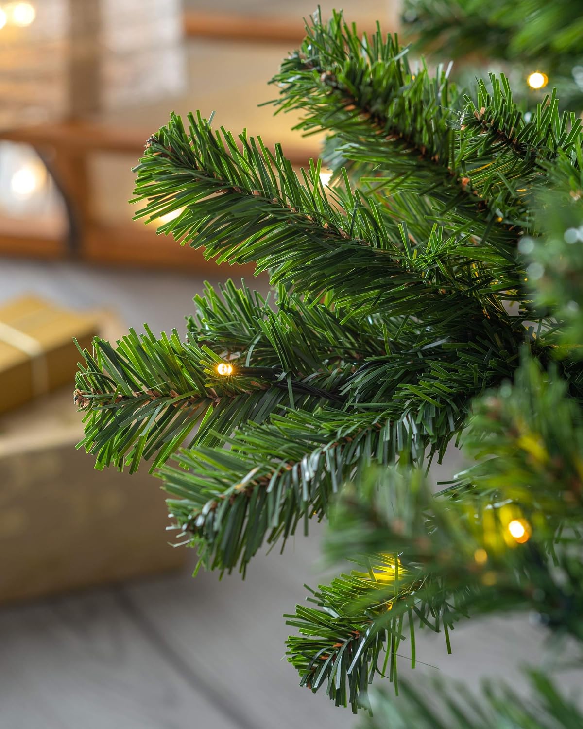 WeRChristmas Pre-Lit Spruce Multi-Function Christmas Tree, 2.1 m - 7 feet with 300-LED Lights, Green - Image 5