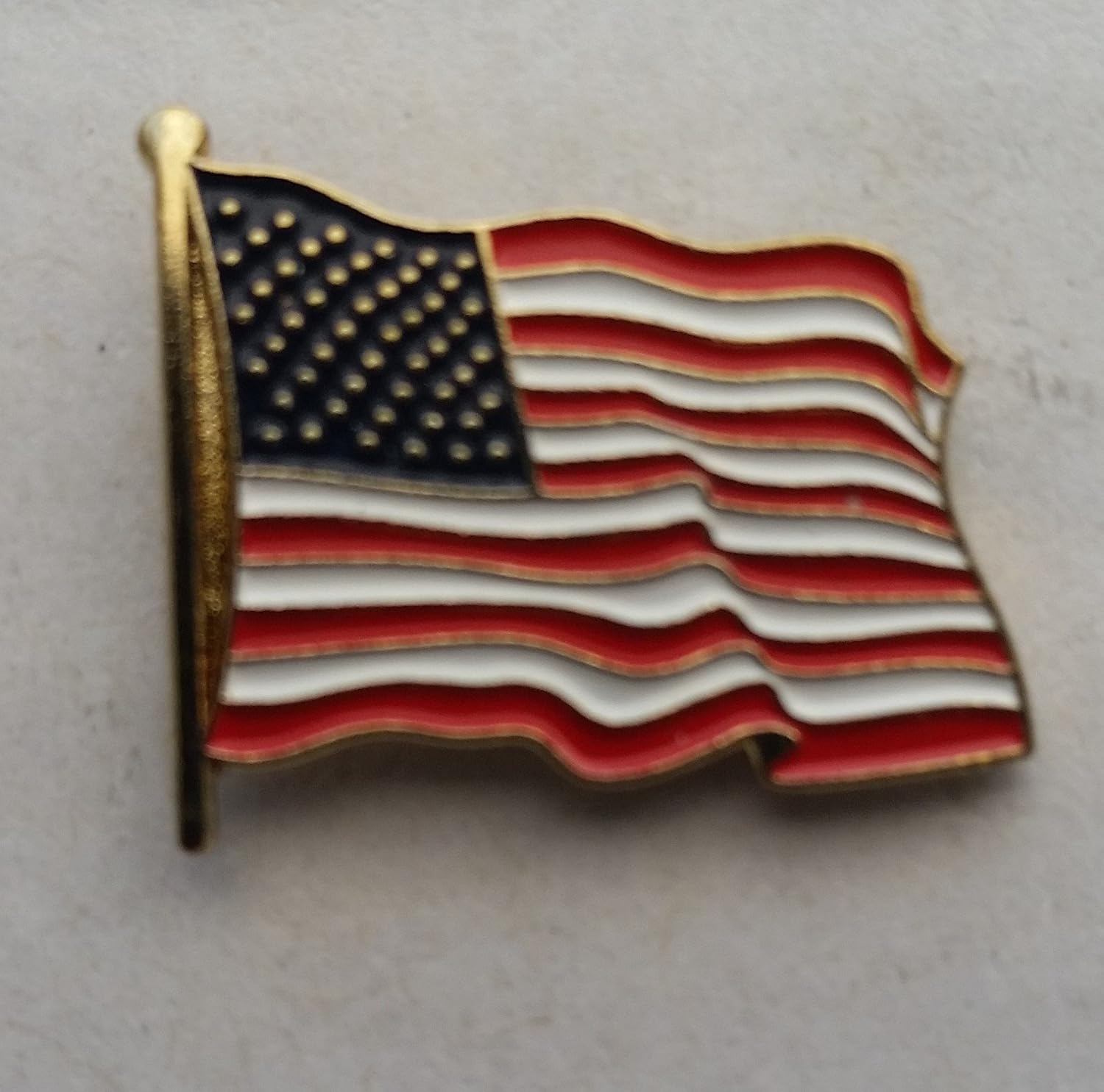 100 American Waving Flag Lapel Pins Patriotic US U.S