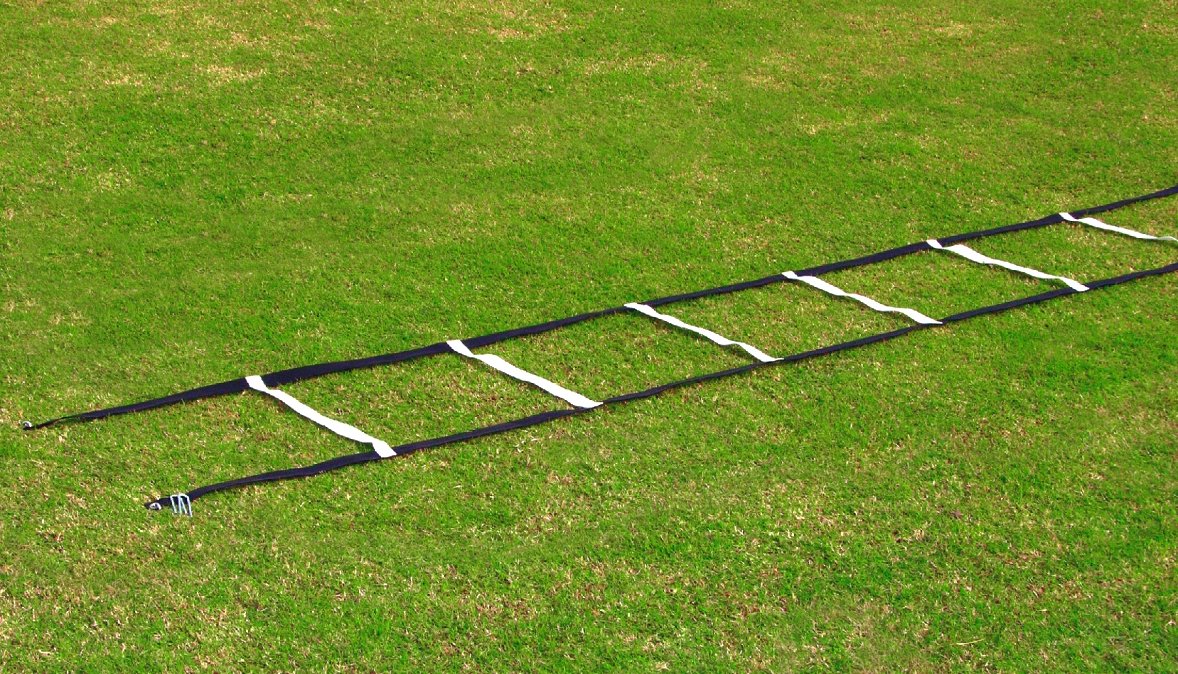 Leightweight soccer agility ladder - 9 m