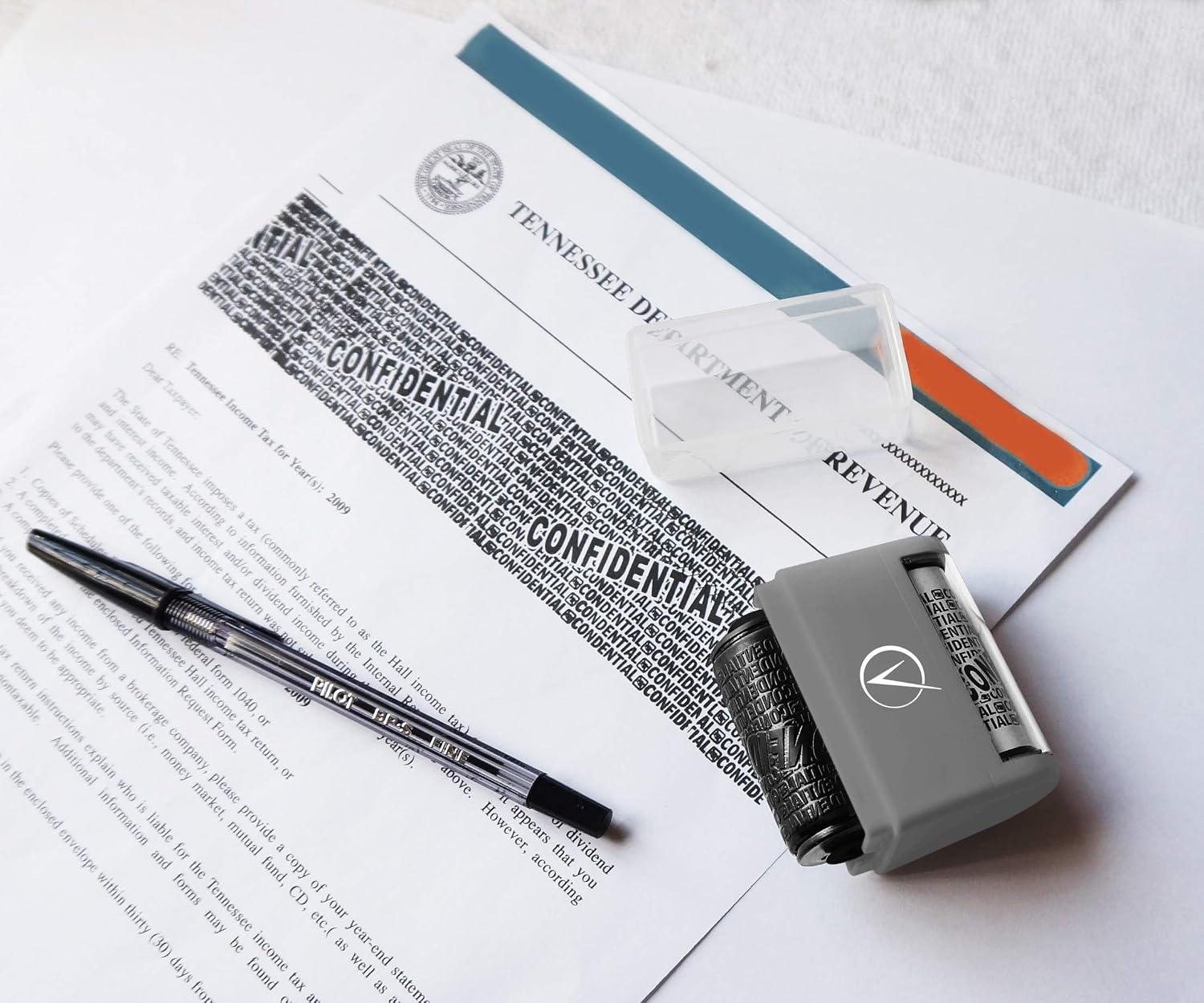 Vantamo Address Blocker Stamp for Hiding Sensitive Information Wide Identity Theft Protection Roller Stamp with 6 Refills - Image 3