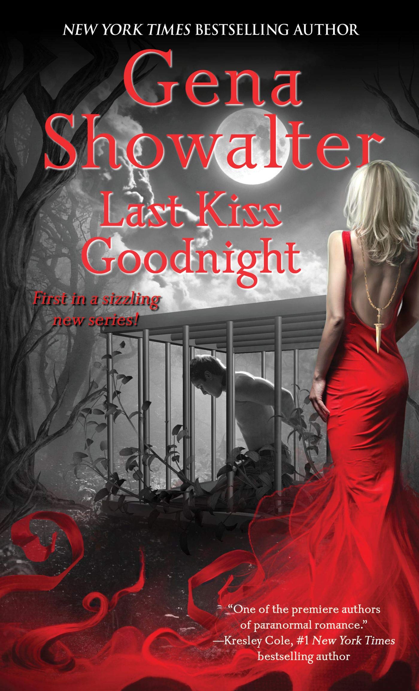 Last Kiss Goodnight An Otherworld Assassin Novel 1 Showalter Gena 9781451671599 Amazon Com Books