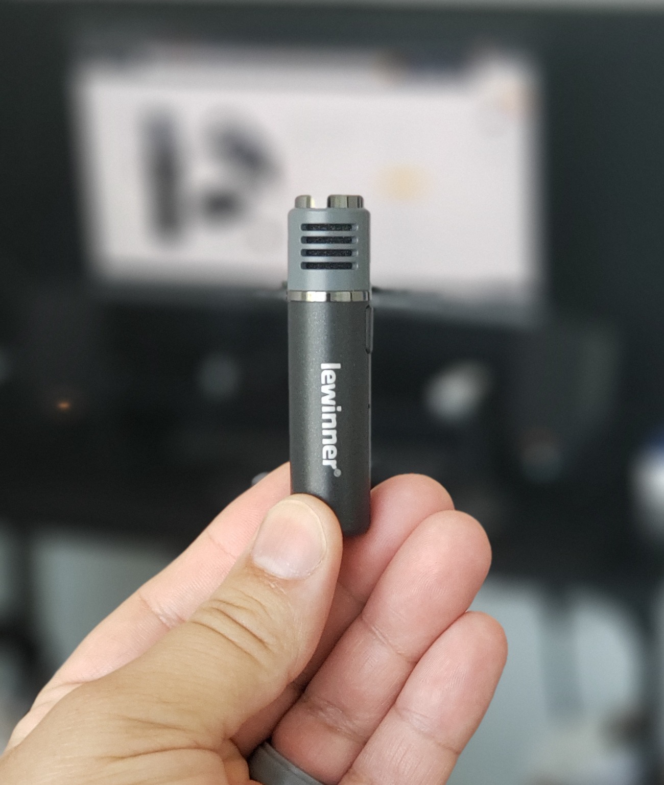 12/mo Finance Lewinner Wireless Lavalier Microphone Bluetooth 48KHz