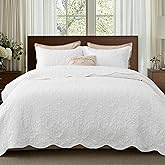 Bedsure Quilts Queen Size - Ultra Soft Pre-Washed Cloud-Like Bedding, All-Season Lightweight Comforter for Country Bedroom, Leaf Design Coverlet in Pure White, 90 x 96 Inches