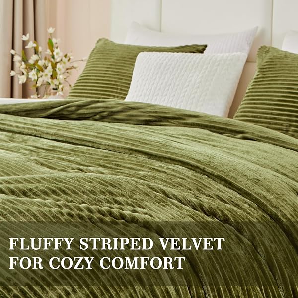 FLUFFY VELVET COMFORTER SET KING 3 PIECES – SUPER SOFT & FUZZY OLIVER GREEN COMFORTER SET FOR WINTER WARM FLEECE BEDDING, 1 LUXURY COZY FAUX FUR DOWN ALTERNATIVE COMFORTER WITH 2 PILLOW CASES