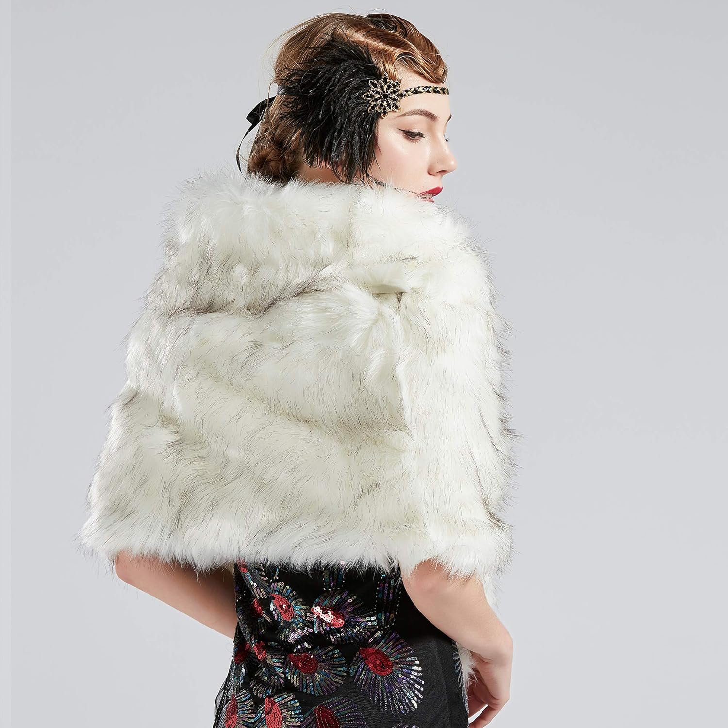 BABEYOND Womens Faux Fur Collar Shawl Faux Fur Scarf Wrap Evening Cape for Winter Coat at  Women's Coats Shop