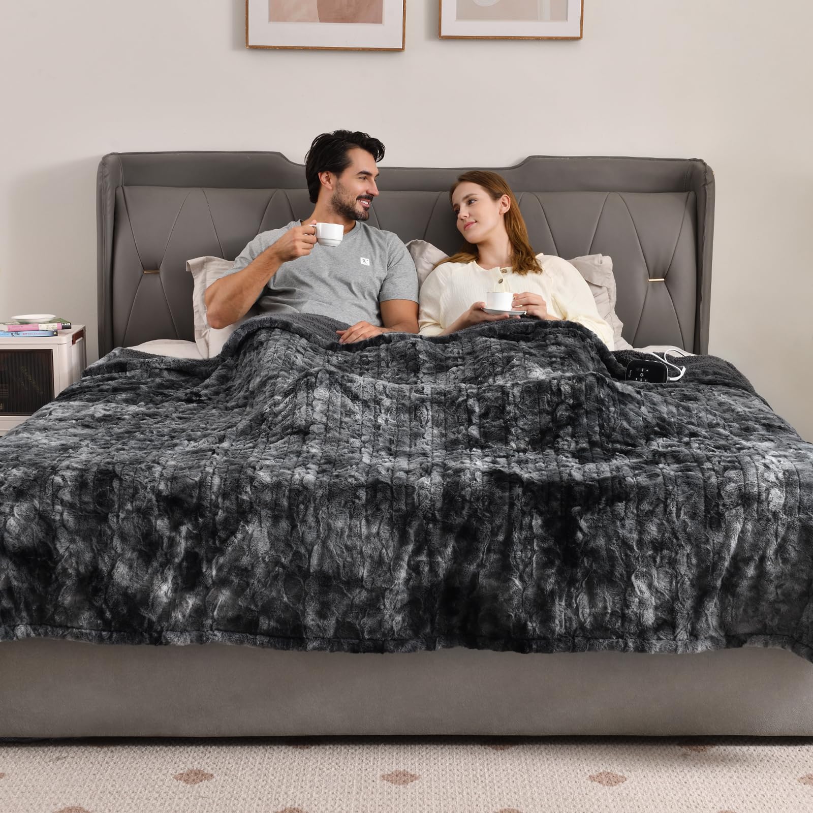 Photo 1 of Bearhug Heated Blanket Full Size 77"x 84", Marble Black Electric Blanket, Reversible Faux Fur & Sherpa, 10 Heating Levels & 1-12H Auto Off, Over-Heat Protect, ETL, Washable Heated Blanket