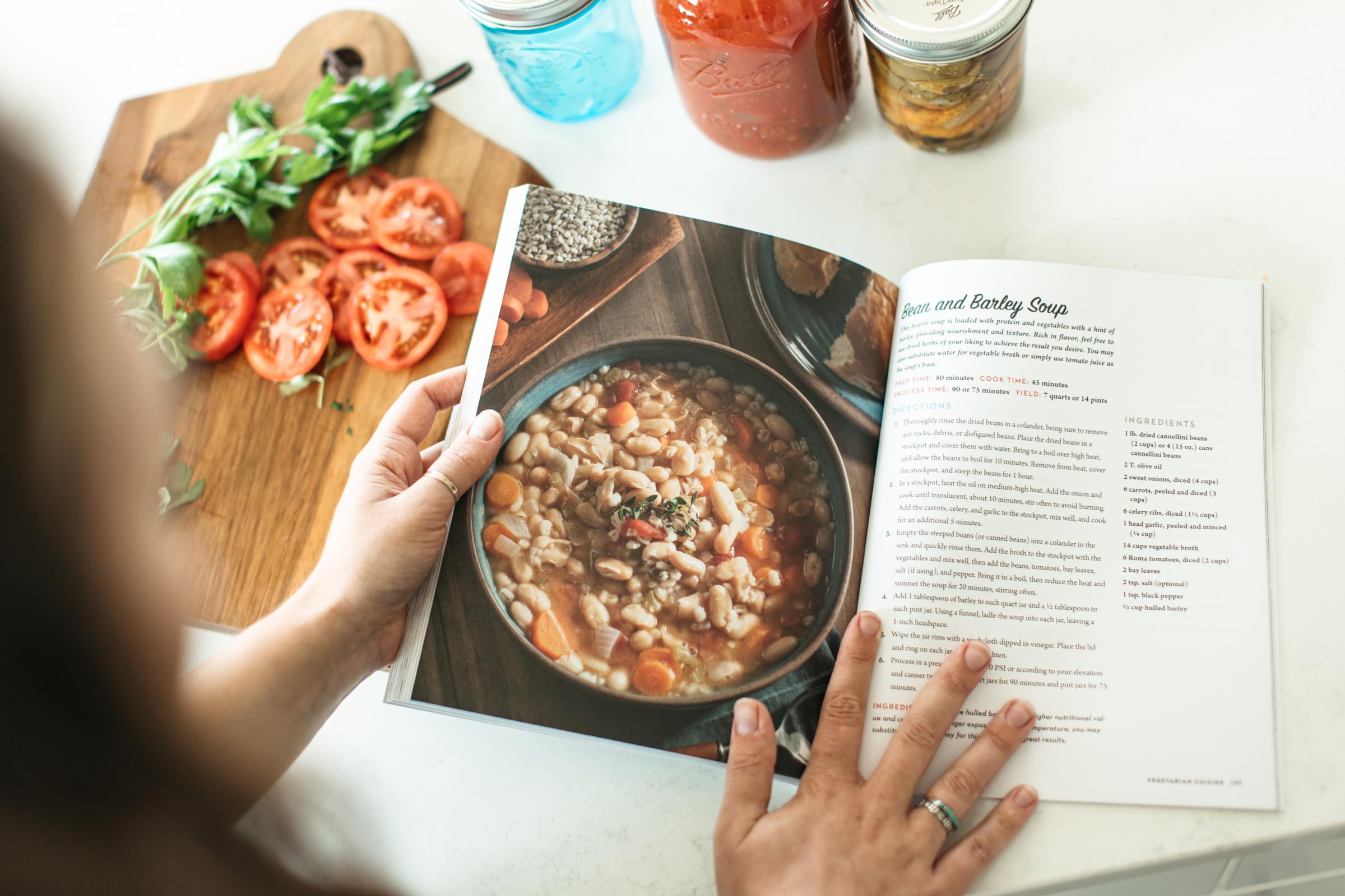 The Canning Diva Presents Meals in a Jar: The Ultimate Guide to Pressure Canning Ready-Made Meals The Canning Diva Presents Meals in a Jar: The Ultimate Guide to Pressure Canning Ready-Made Meals Paperback Kindle