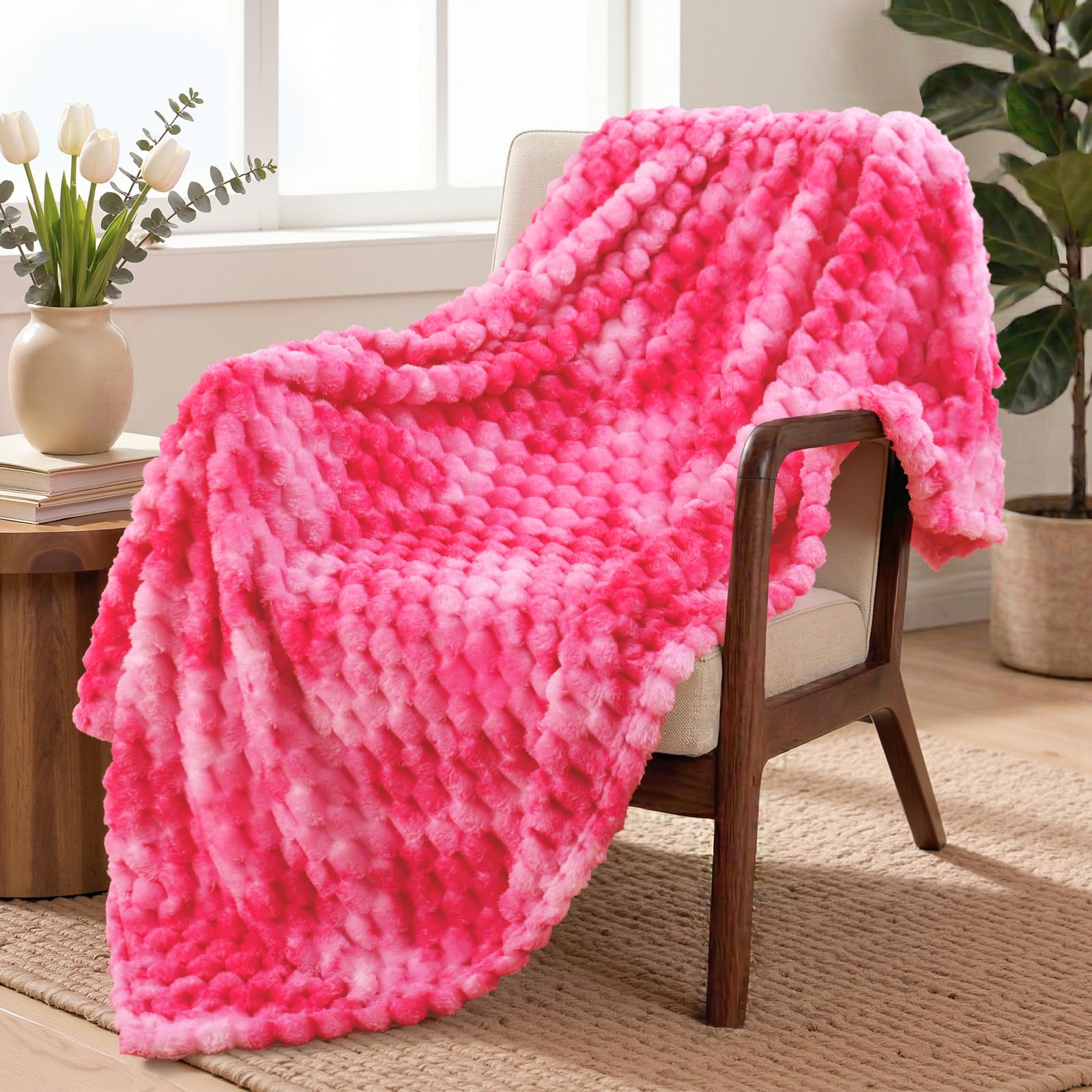 Exclusivo Mezcla Large Soft Fleece Throw Blanket, 127x178 CM Stylish Jacquard Throw Blanket for Couch, Cozy, Warm, Lightweight and Decorative Hot Pink Blanket