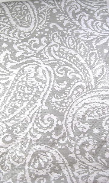 Amazon Com Babylon Paisley Print Vinyl Tablecloth With Umbrella Hole And Zipper Gray And White Assorted Sizes 60 X 84 Oblong Furniture Decor