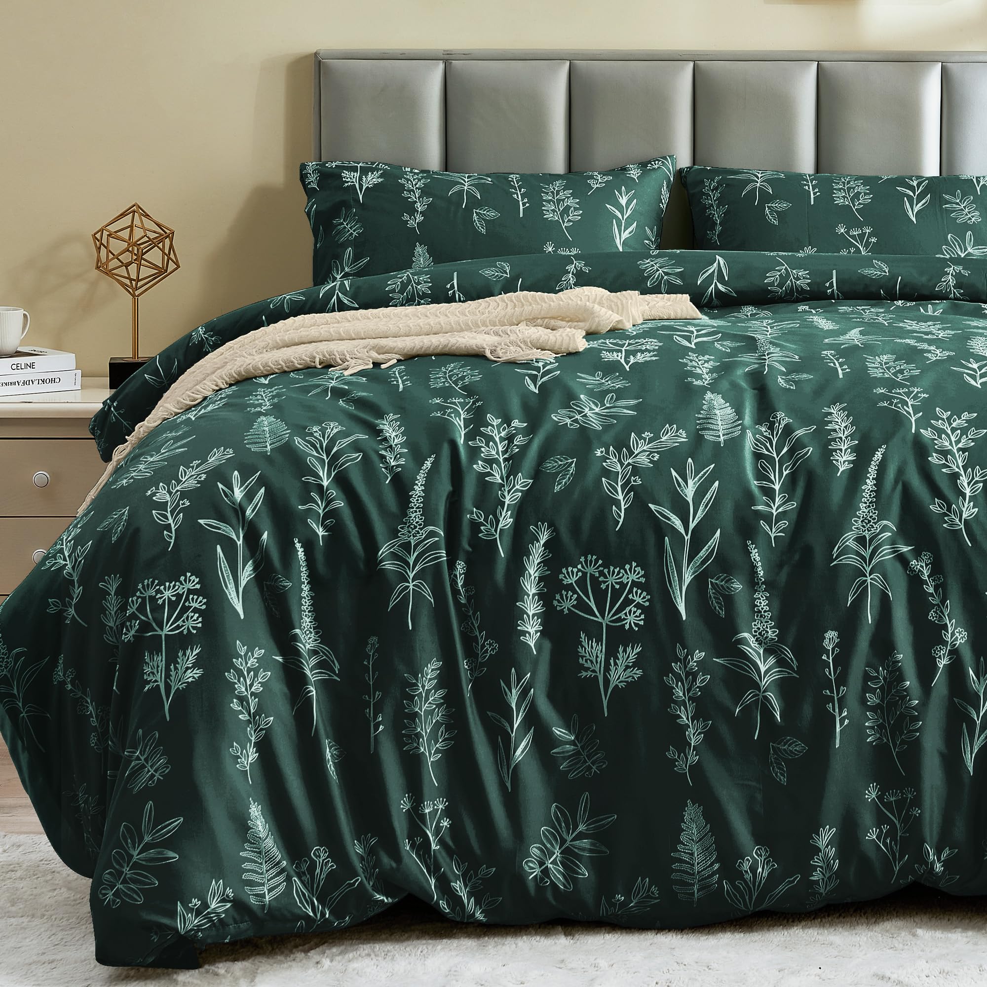 Photo 1 of MUXHOMO Duvet Cover Queen Size, Reversible Floral Forest Green Duvet Cover Set with Zipper Closure, 3 Pieces Botanical Patterns Soft Microfiber Bedding Set with 4 Ties (90"x90", 2 Pillow Cases)