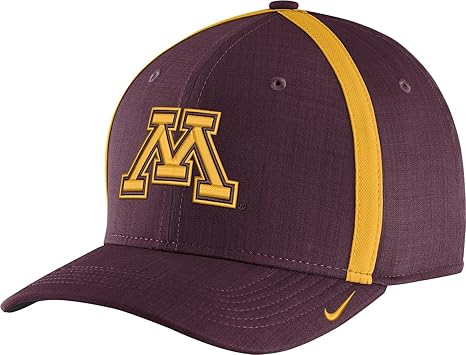maroon nike hat