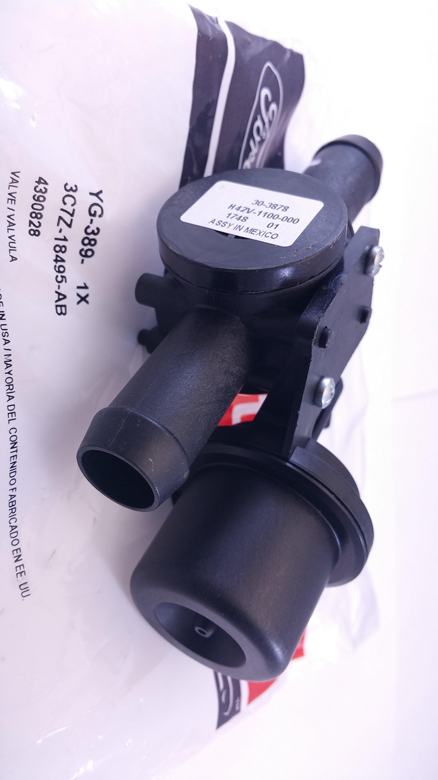 Ford 3C7Z-18495-AB Valve Assembly