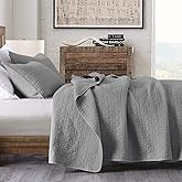 HORIMOTE HOME Quilt Set Queen Size Grey, Classic Geometric Spots Stitched Pattern, Pre-Washed Microfiber Chic Rustic Look, Ultra Soft Lightweight Quilted Bedspread for All Season, 3 Pieces