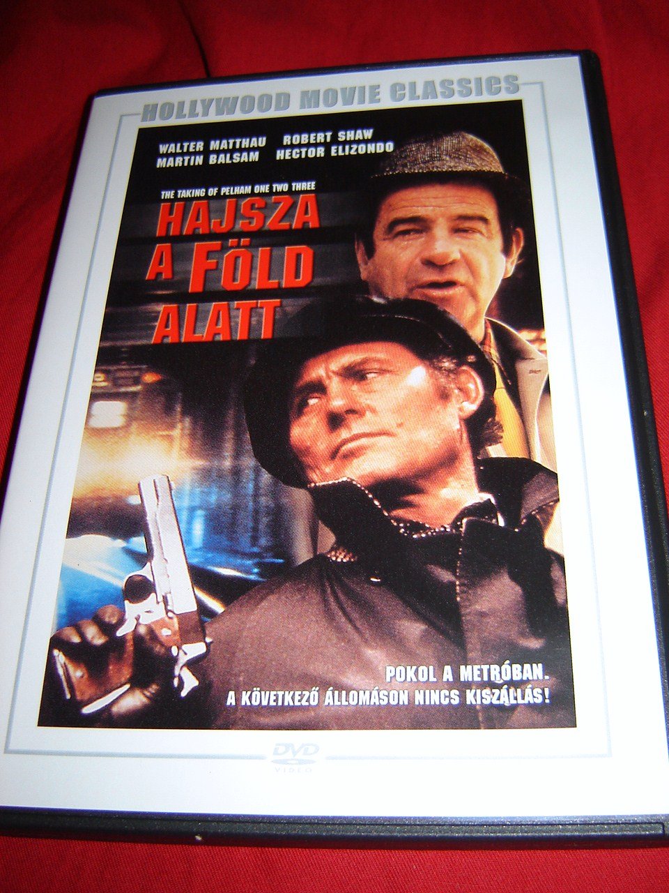 Amazon Com The Taking Of Pelham One Two Three 1974 Hajsza A Fold Alatt Walter Matthau Robert Shaw Martin Balsam Joseph Sargent Movies Tv