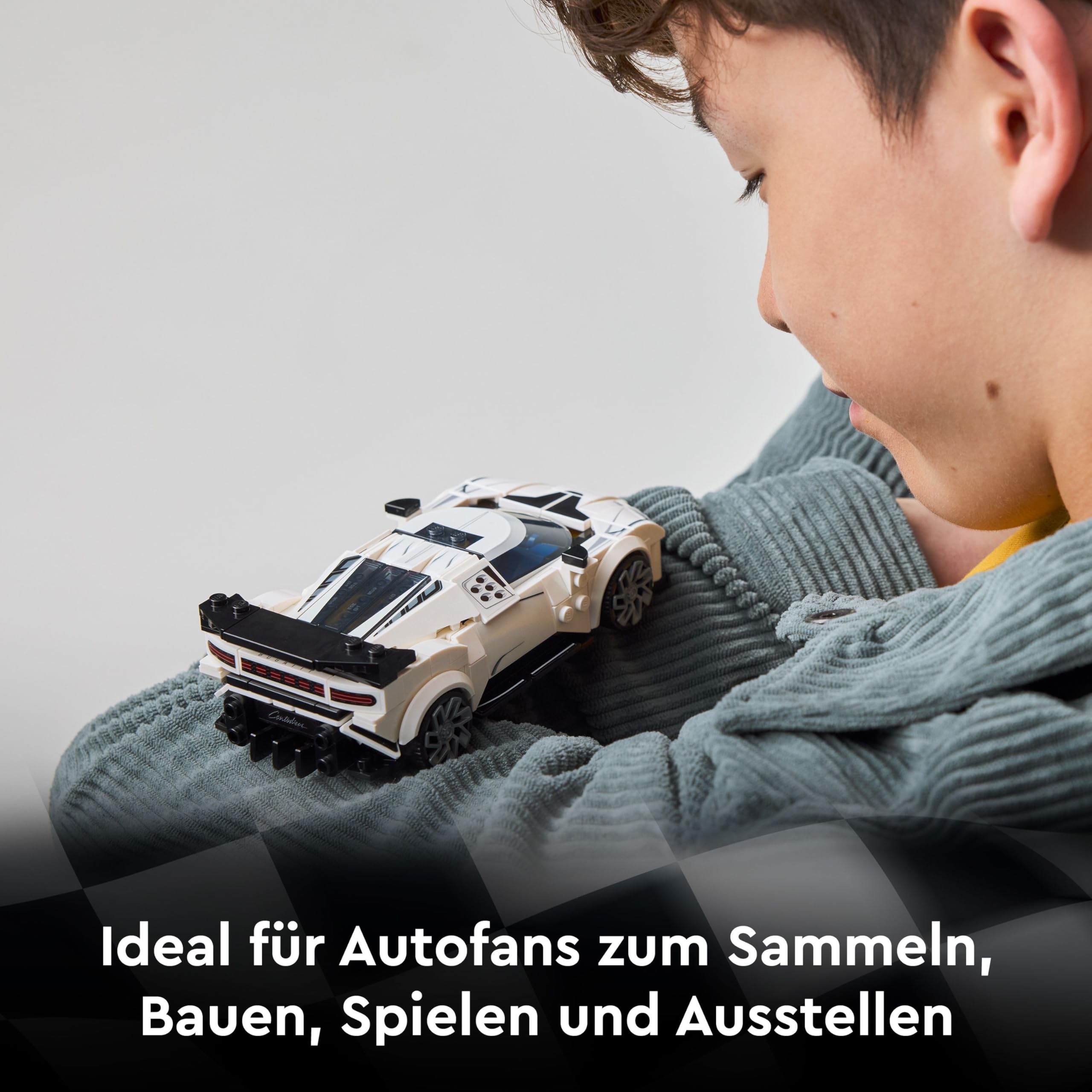 LEGO Speed Champions Bugatti Centodieci Hypersportwagen - Rennauto zum Bauen und Ausstellen - Fahrer Minifigur zum Sammeln - Geschenk für Jungen und Mädchen ab 9 Jahren und Erwachsene 77240 3