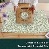 The Master Herbalist Sandalwood Drawer Liners 5 Sheets Willow Design UK Made view 2