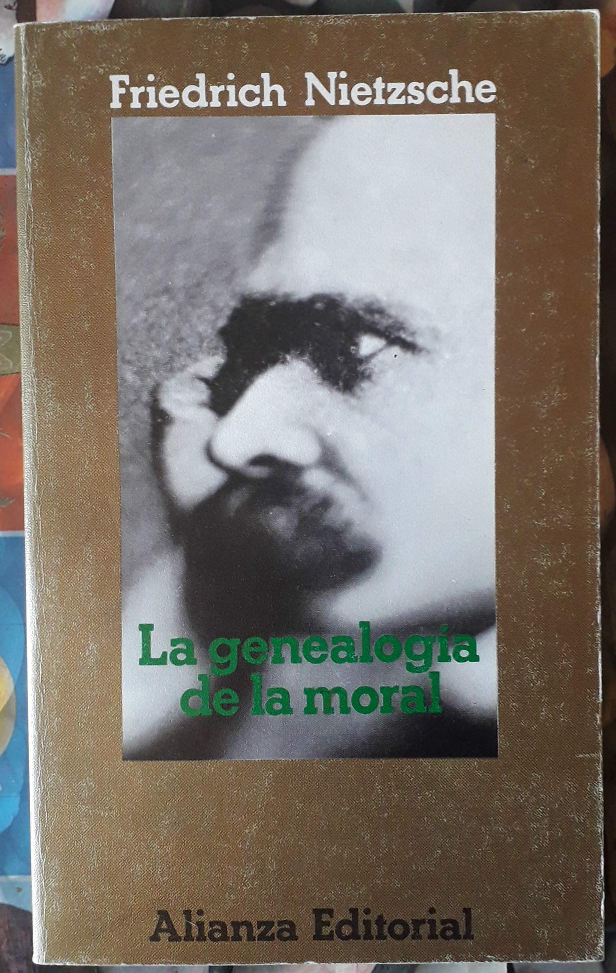 La Genealogia De La Moral Libro De Bolsillo Friedrich Nietzsche 9788420613567 Amazon Com Books
