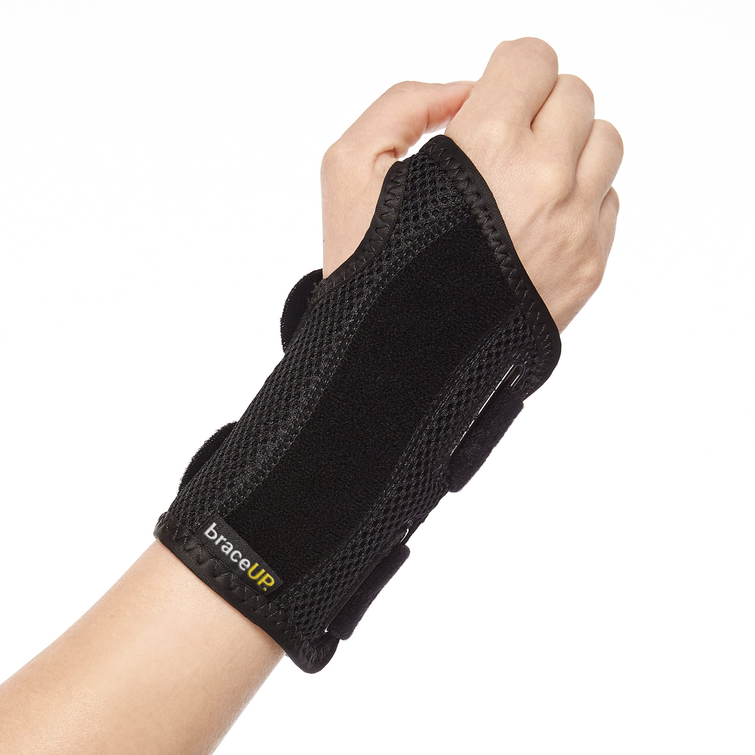 BraceUP Wrist Splint for Carpal Tunnel Right Left Hand - Wrist Support for Women and Men, Daytime and Night Use, Wrist Brace for Pain Relief and Arthritis (Right Hand, S/M)