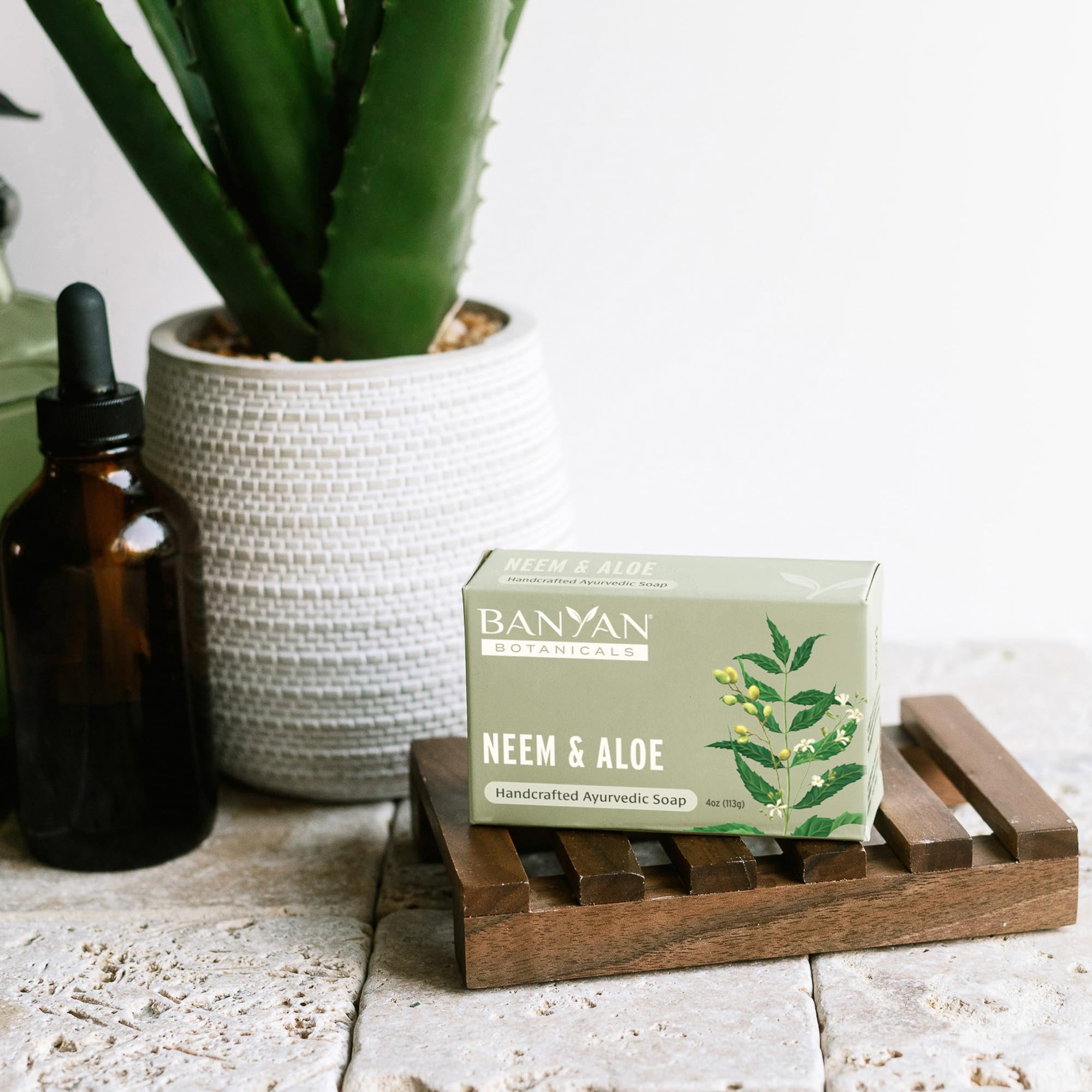 Banyan Botanicals Neem & Aloe Soap – Calming and Soothing Soap for Sensitive Skin – With Organic Neem Leaf, Aloe Vera, and Vetiver Essential Oil – 4 oz Bar – Free of Sulfates, Phthalates & Parabens
