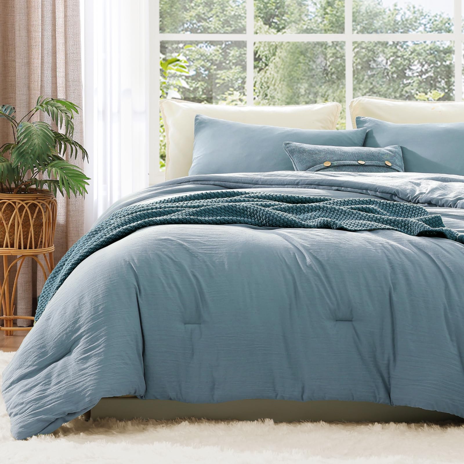 WRENSONGE King Size Comforter Set - 3 Pieces Dusty Blue Comforter Prewashed Soft Lightweight for All Seasons,Fluffy Down Alternative Comforter King Size with 2 Pillow Shams Image