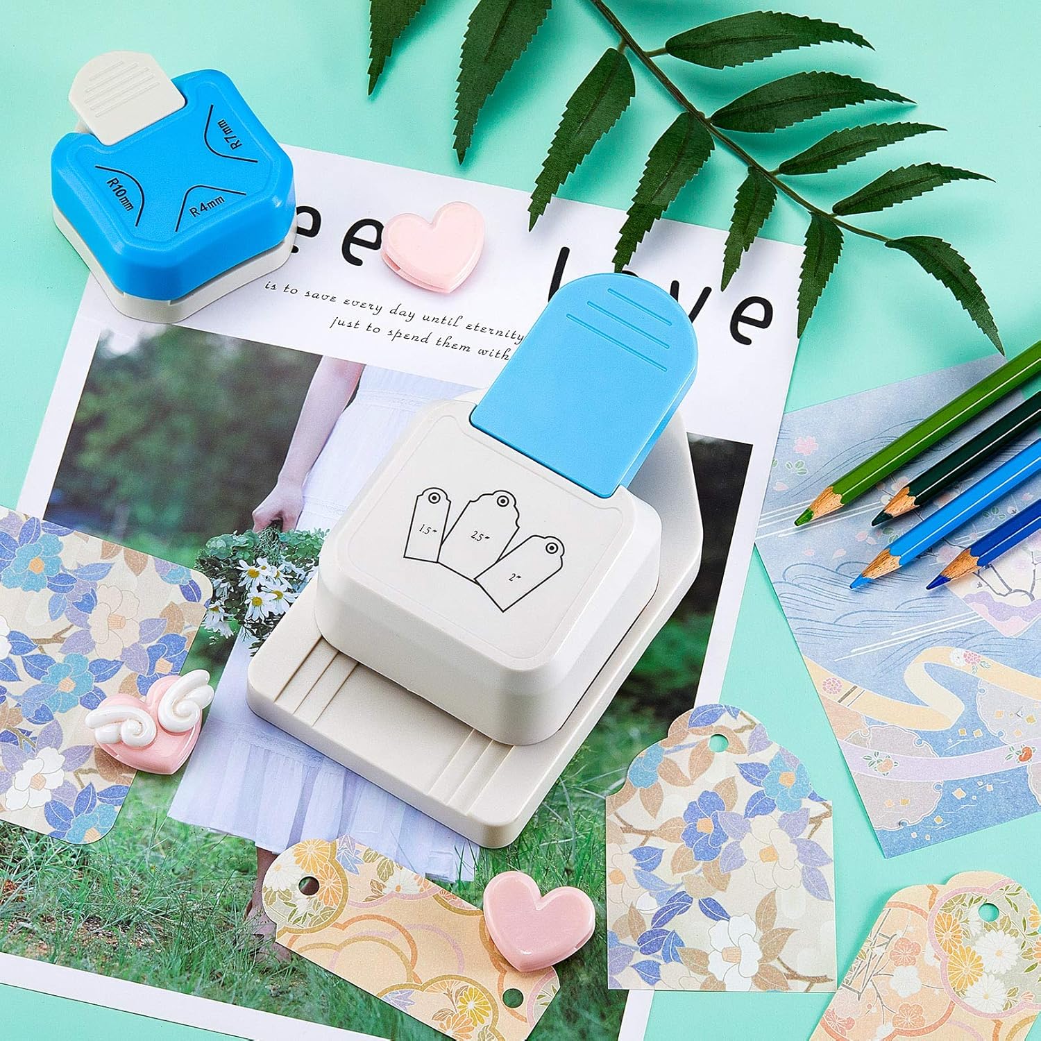 2 Pieces Tag Punch Corner Cutter 3 in 1 Corner Paper Punch Rounder Tag Shape Lever Action Craft Punch for DIY Crafts Projects, Photo Cutter, Card Making Supplies