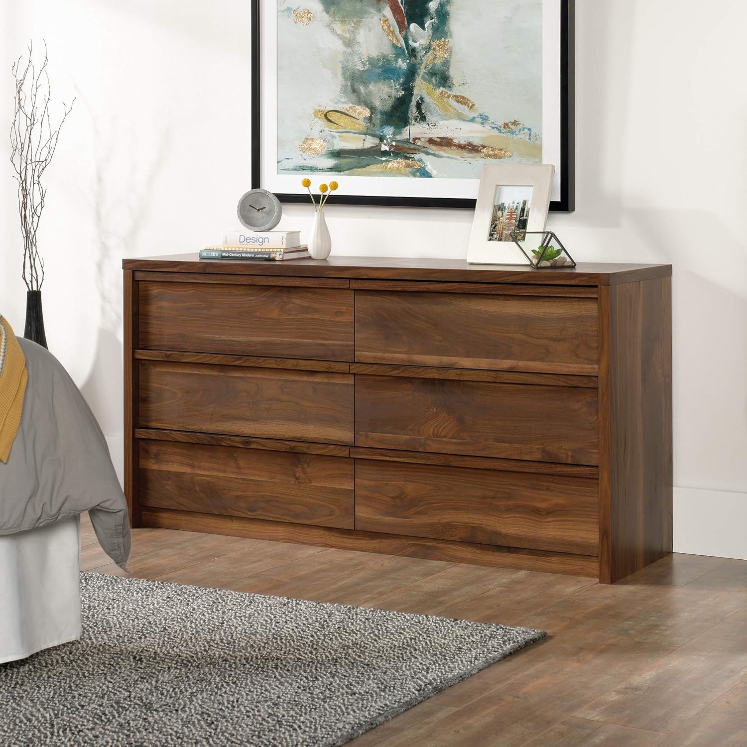 Sauder Harvey Park Dresser, L: 60.71" x W: 17.48" x H: 31.06", Grand Walnut Finish: Furniture & Decor