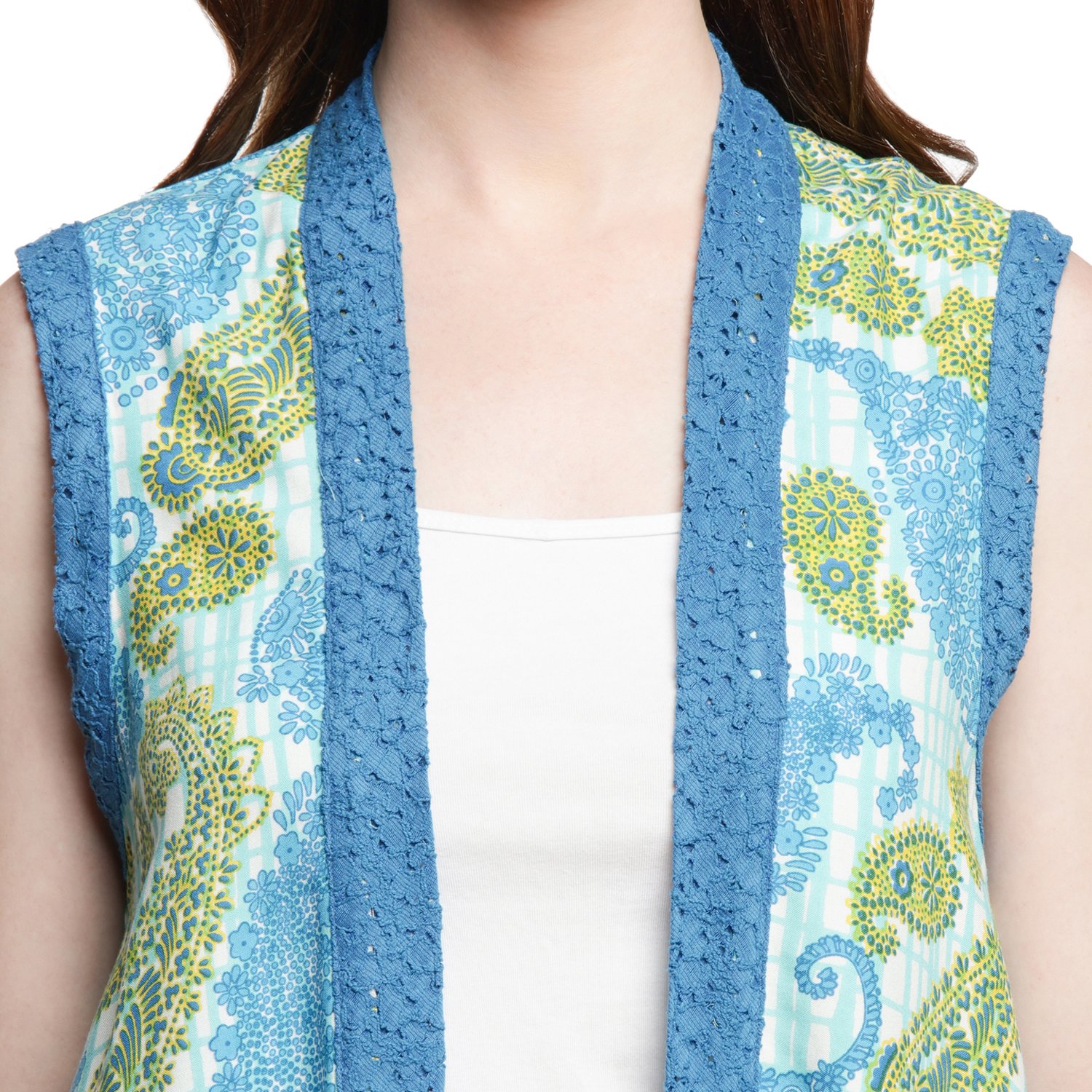 akkriti by pantaloons women's rayon blouson shrug