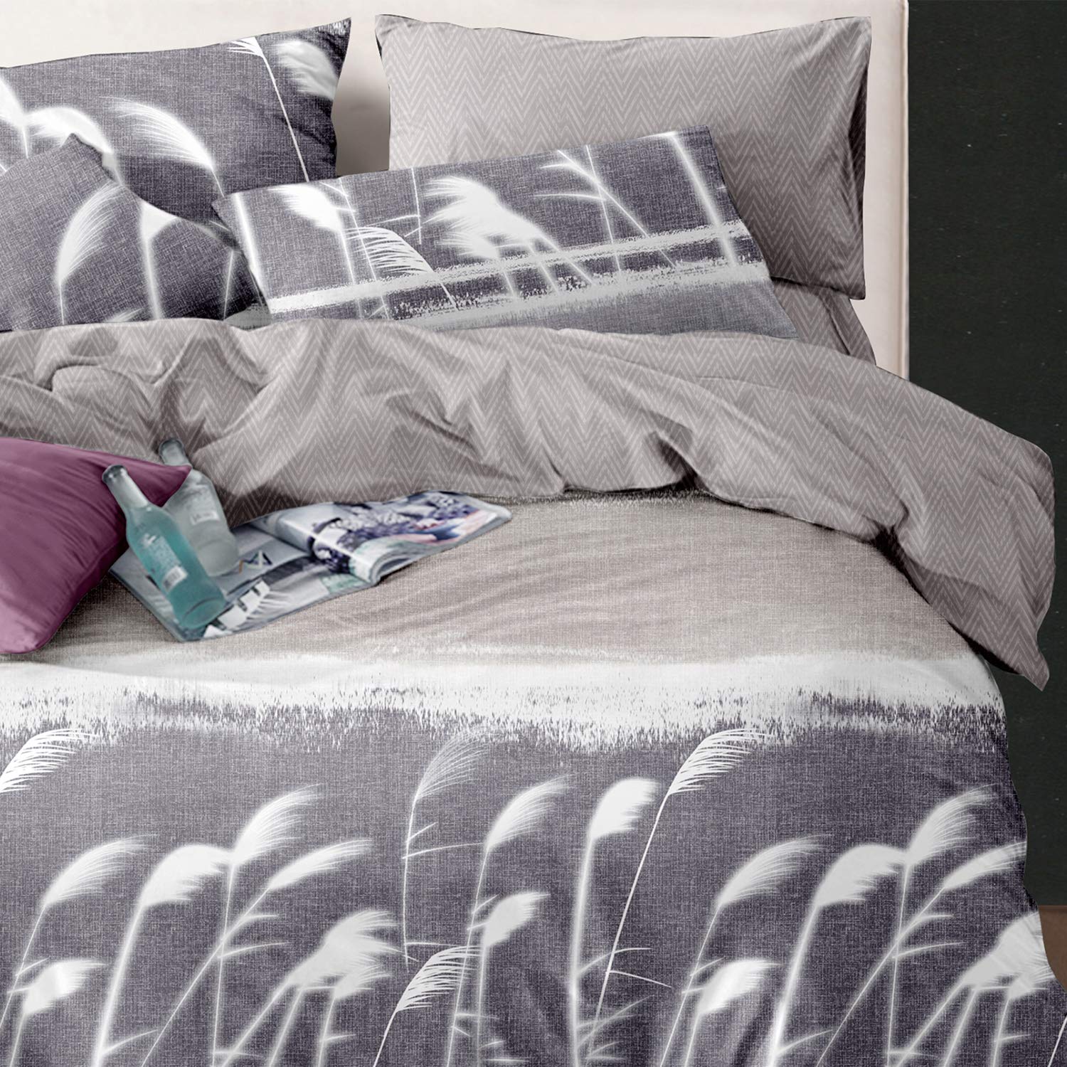 WedDecor Floral Grey & White King Size Duvet Cover Set & Pillowcases, Quilt Cover set Zipper Closure, Brushed Microfibre 100% Cotton Polyester Duvet Cover, Soft Lightweight Hypoallergenic Bed Set