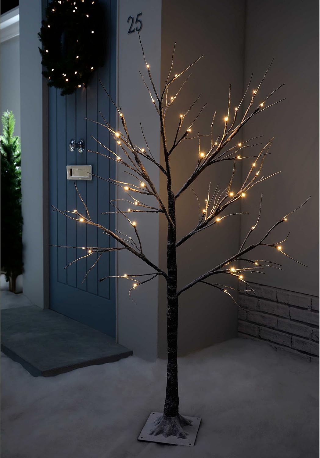 WeRChristmas Pre-Lit LED Tree with Snow Christmas Decoration, 4 feet/1.2 m - Brown/White, 3.5 cm - Image 3